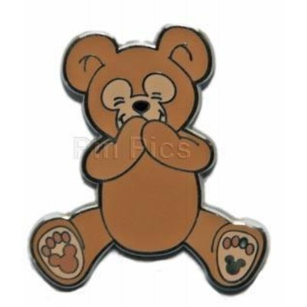 Disney Pin Duffy Bear Sitting Chaser 2007 Hidden Mickey WDW 62720